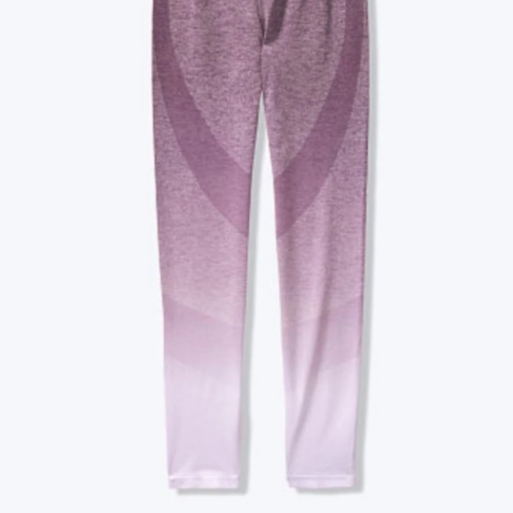 Seamless workout leggings
